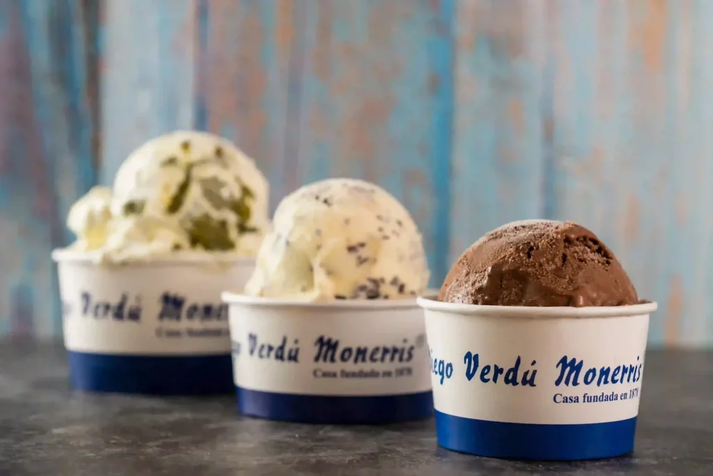 Tarrinas de helado artesano de Diego Verdú en Oviedo