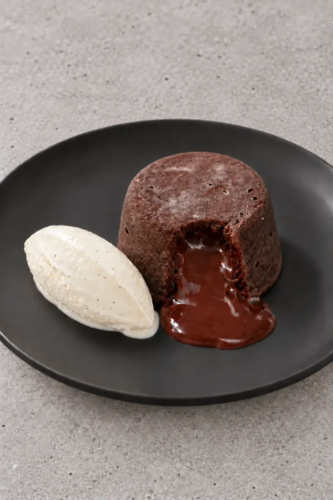 Chokoladecoulant med mascarpone- og vaniljeis